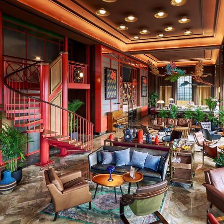 25Hours Hotel Jakarta The Oddbird Exterior photo