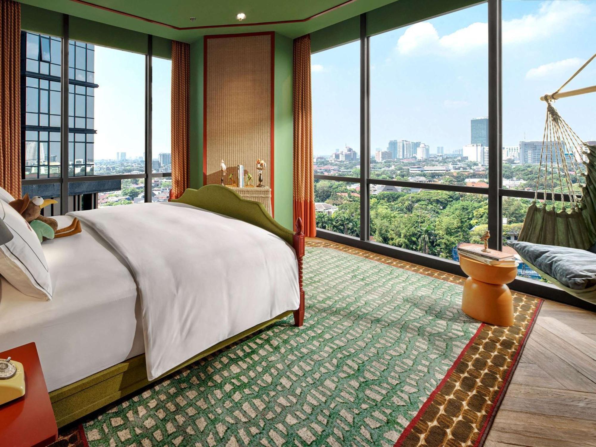 25Hours Hotel Jakarta The Oddbird Exterior photo